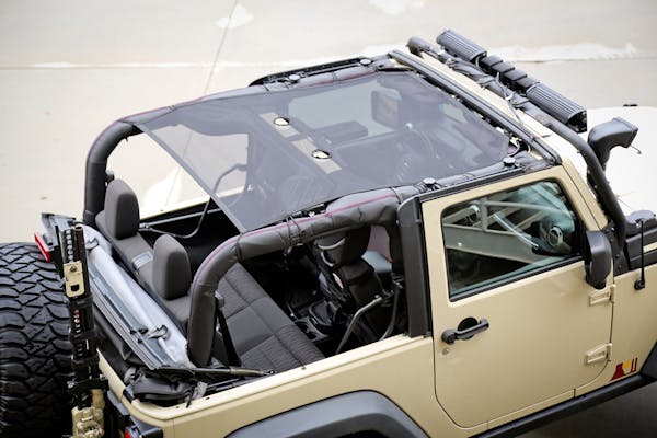 Rugged Ridge 13579 06 Eclipse Sun Shade Black 2 Door 07 17 Jeep