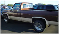 Bushwacker 40001-01