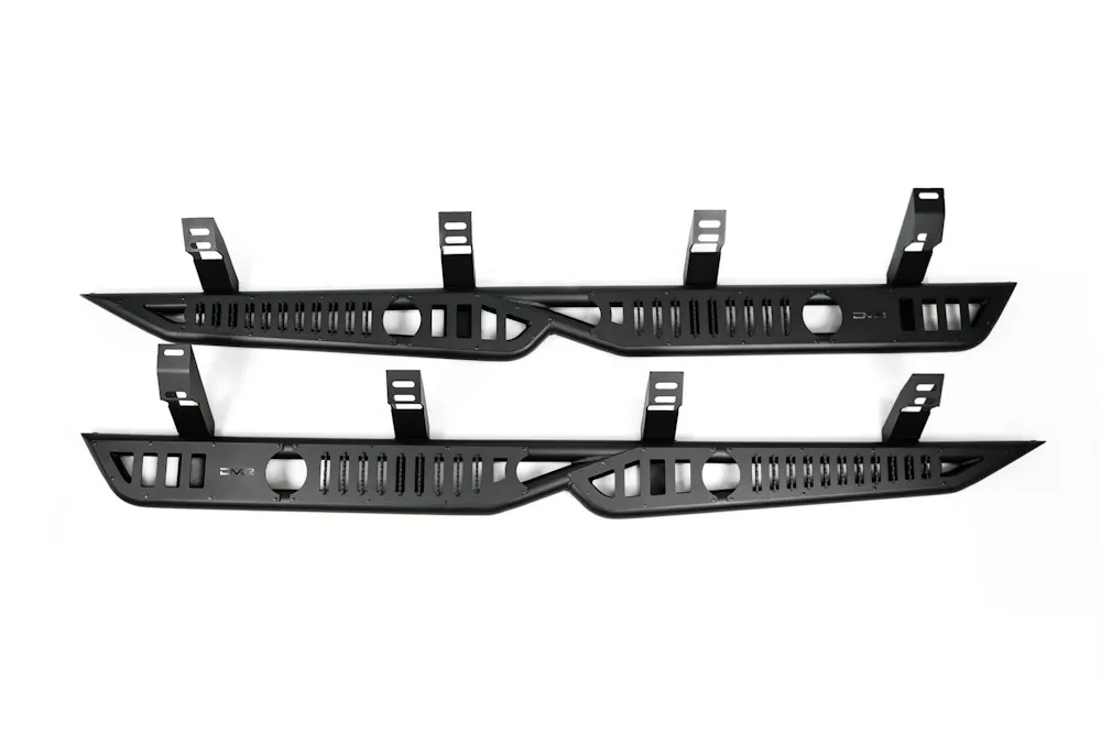 DV8 Offroad SRTT2-01