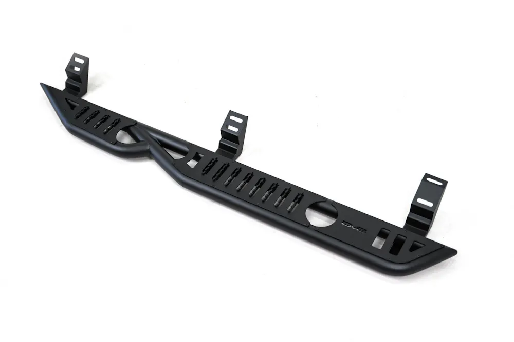 DV8 Offroad SRTL4-01