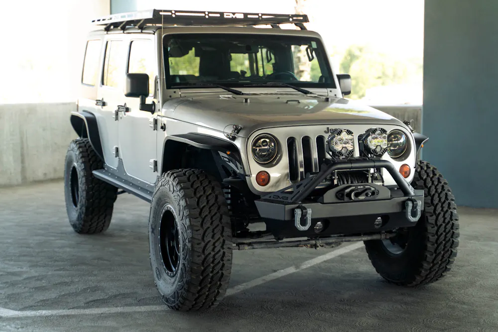 DV8 Offroad FDJK-07