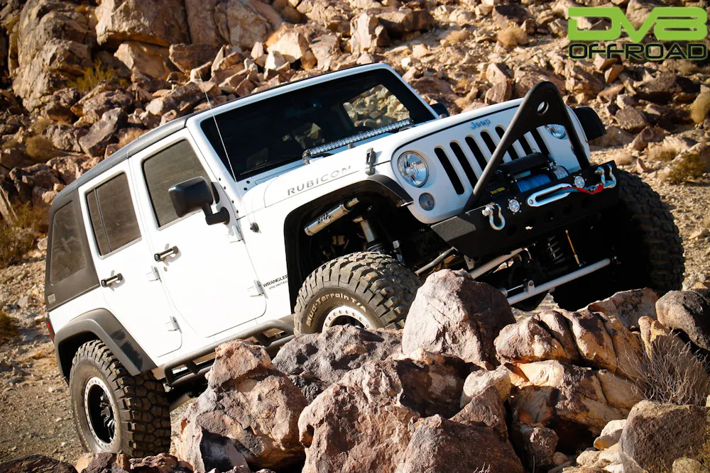 DV8 Offroad HT07FB42