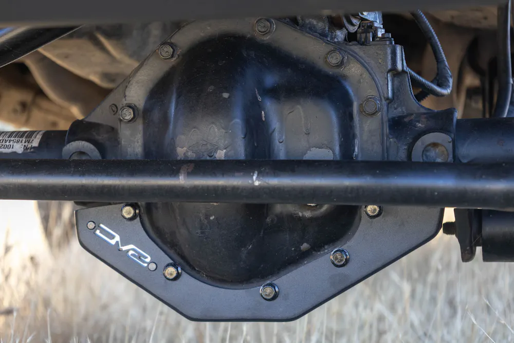 DV8 Offroad SPJK-12