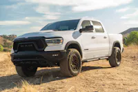 DV8 Offroad SRDR1-01