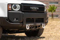 DV8 Offroad FBTL4-01