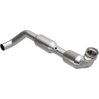 MagnaFlow Exhaust Products 4583705