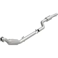 MagnaFlow Exhaust Products 5561569