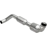 MagnaFlow Exhaust Products 5582705