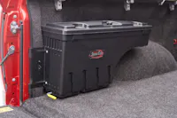 UnderCover SC104D