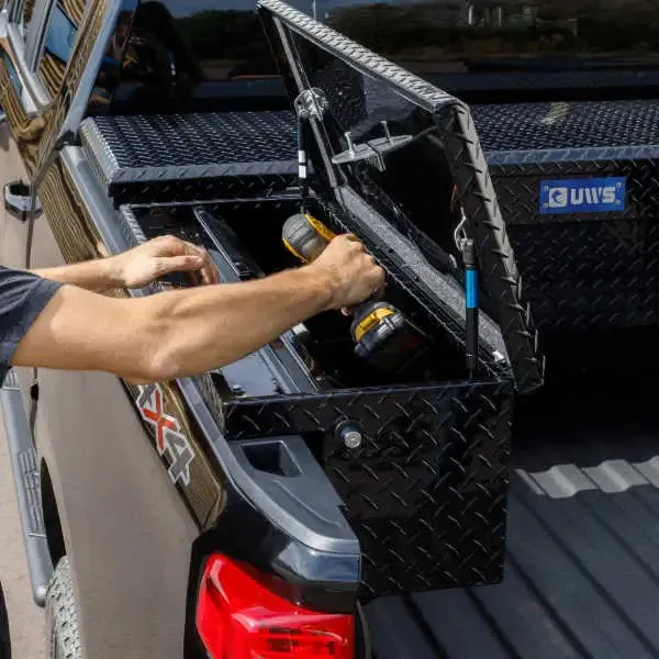 Truck Bed and Tailgate > Tool Box - Side Mount